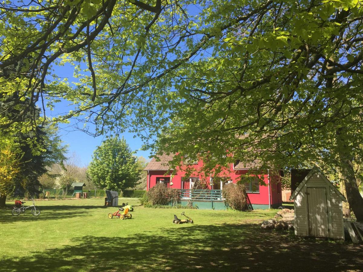 Ferienhaus 1 _ Ferien Im Gutspark Mattchow Eksteriør billede