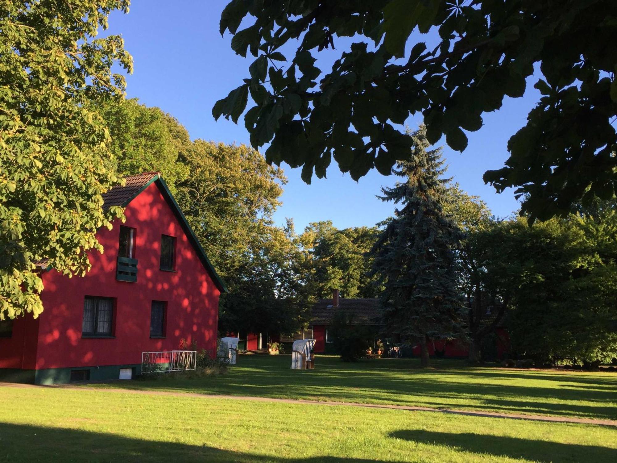 Ferienhaus 1 _ Ferien Im Gutspark Mattchow Eksteriør billede